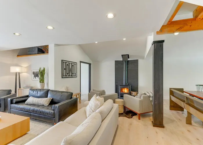 Сasa de vacaciones Salt River Access: Mtn-view Star Valley Cabin! *