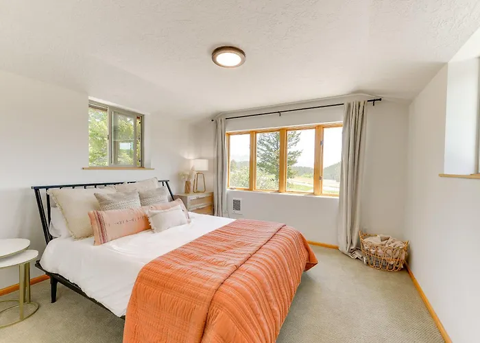 Salt River Access: Mtn-view Star Valley Cabin! Thayne