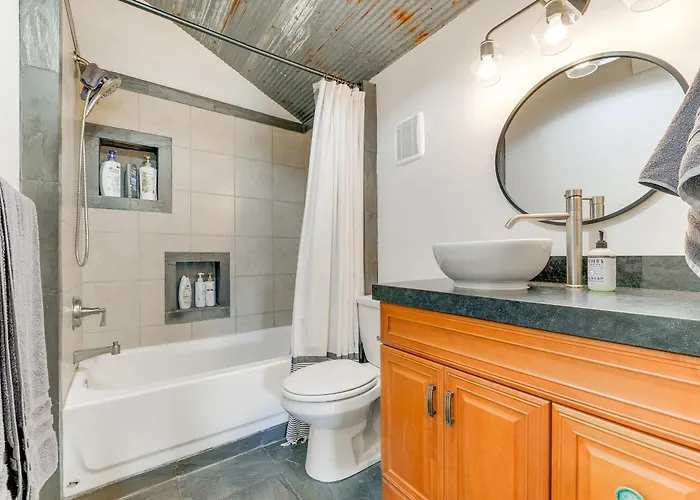 Salt River Access: Mtn-view Star Valley Cabin! Thayne